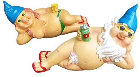 Aspinaworld Gartenfigur, nacktes liegendes Gartenzwergen Paar mit Blauer Mütze 23 cm lang, Dekofigur Garten, Gartendeko aus Kunstharz
