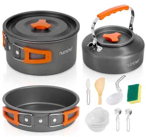 NutriChef Set Pentole Compatte e Portatili per Campeggio, Set Pentole Antiaderente, Padella Antiaderenti Leggere, Manici Pieghevoli, con Utensili Cucina e Borsa, per Escursionismo e Viaggio, Grigio