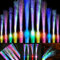 Funmo 12 bastoncini luminosi a LED, multicolore, 3 modalità colorate lampeggianti, bastone luminoso in fibra di vetro per bambini, Natale, compleanno, matrimonio, festa, concerto