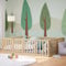 Bellabino Tapi Bett 140x200 cm, Kinderbett mit extra hohem Rausfallschutz mit Tür, inklusive Lattenrost, Montessori Bodenbett für Jungen und Mädchen aus Kiefer Massivholz, Natur lackiert, Bed