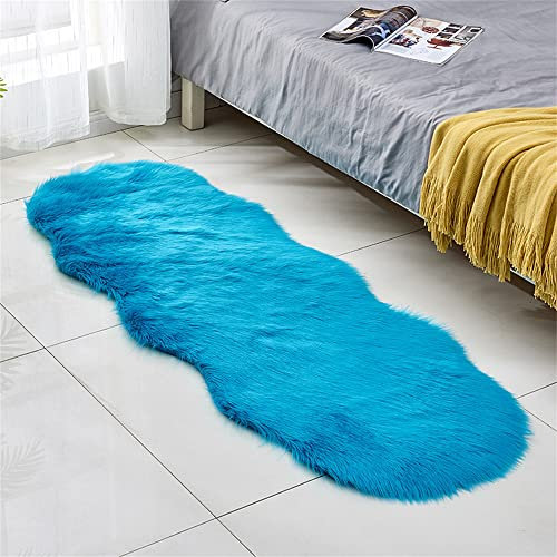 Luxuriöser dunkelblauer Schaffell-Teppich für Schlafzimmer und Wohnzimmer, weicher Kunstfell-Teppich mit flauschiger Fleece-Auflage für Sofa und Bodendekoration (60 x 90 cm)