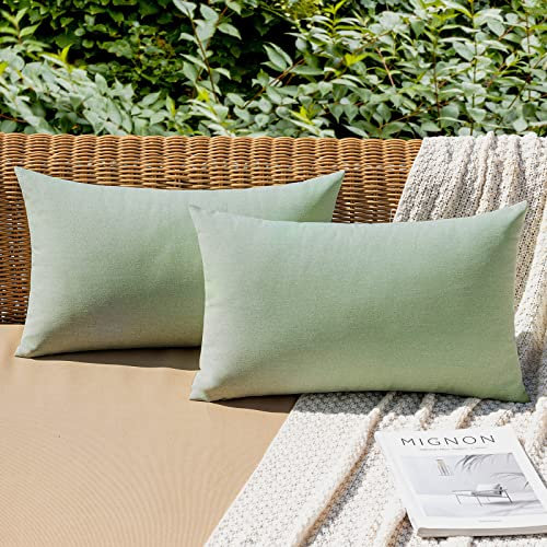 MIULEE 2er Set Wasserdicht Kissenbezug Outdoor Sofakissen Dekokissen Modern Kissenbezüge Dekorativ Kissenhülle Deko aus Polyster Leinen-Optik für Garten Sofa Wohnzimmer Bett 30x50 cm Bohnengrün