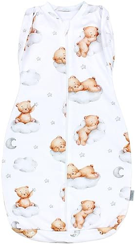 TupTam Baby Pucksack OEKO- TEX zertifizierte Materialien Swaddle Bag Wattiert Babyschlafsack 2.5 TOG unisex, Farbe: Unwattiert 0.5 TOG/Bärchen auf Wolken Weiß Beige, Größe: 3-6 Monate