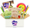 Bubble Tea DIY Set mit Strawberry Popping Boba - Für 4 Getränke - 14-teiliges Boba Tee Starter Kit - 3 Teesorten (Milchtee, Grüner Tee, Zitronen-Eistee), Fruchtperlen, Strohhalme, mit Anleitung