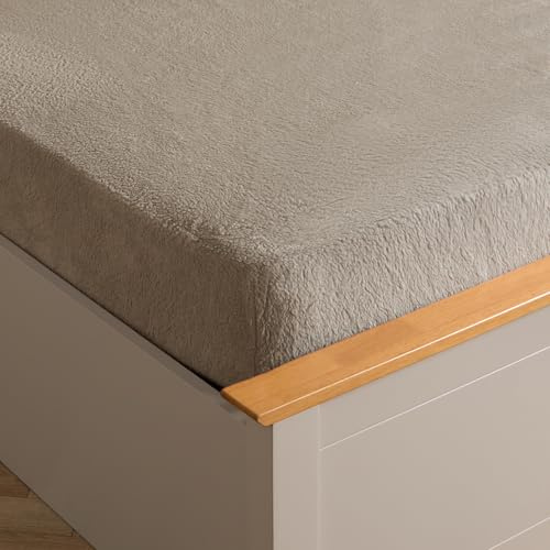 Brentfords Teddy Fleece Fitted Bed Sheet Thermal Warm Soft Luxury Cosy Bedding, Plain Latte Taupe - Super King