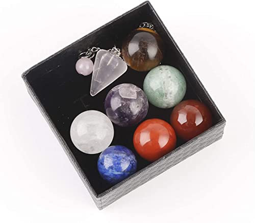 MVDECOR Set di Sfere di Cristallo di guarigione Naturale - 7 Sfere di Cristallo Chakra e Pendolo di Quarzo Rosa - Pietre Chakra burattate per Reiki, Guarigione Energetica, Meditazione, Fengshui