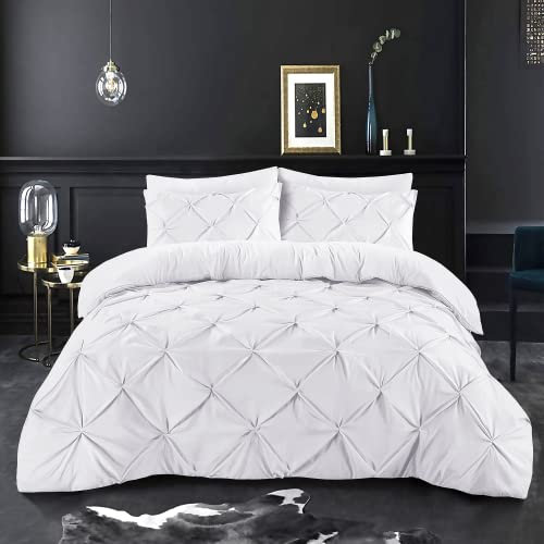 K&A® Pintuck Pinch Pleat Super King Duvet Set with Zipper Closure including Pillowcase – Ultrasoft Brushed Microfiber – Easy Care & Machine Washable (White - 220x260)