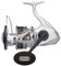 SHIMANO Spinnrolle Saragosa SW A 25.000 – 960 g – R.4.4:1 – hinten 113 cm – Bk.20 kg – SRG25000SWA
