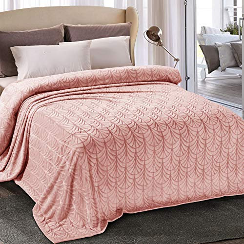 Whale Flotilla Flannel Fleece King Size Blanket for Bed, 230x264 CM Soft Fluffy Velvet Bed Blanket with Decorative Vintage Pattern for All Season, Warm and Lightweight, Pink