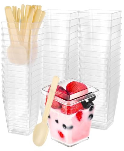 SHUESS 100 Stück Dessertbecher mit Deckel 150 ml Dessertschalen-Set, Mit Suppenlöffeln und Deckel, DIY dessertschalen, Wiederverwendbar für Mousse, Pudding,Eis,für Buffets,Picknick, Dessertparty