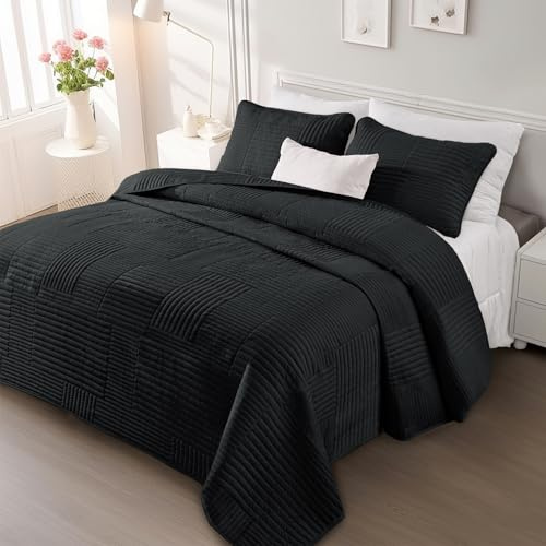 Whale Flotilla Quilted Bedspreads 3 Piece King Size Stripe Bedding Set