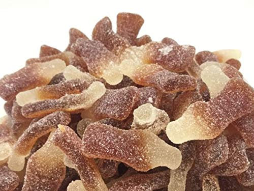 Haribo Bottiglie Cola Medie Effervescenti. Caramelle Gommose al Gusto di Cola Effervescenti a forma di Bottiglie Medie. Ideale per Feste e Caramellate. Busta da 2Kg