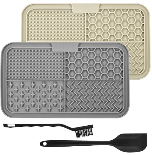 BASVII Tapis De Léchage Chien 25x15 cm, Lot De 2 Tapis De Leche pour Chien Silicone avec Ventouse, Lick Mat Dog avec Spatule Et Brosse, Facile à Nettoyer (Beige + Gris)