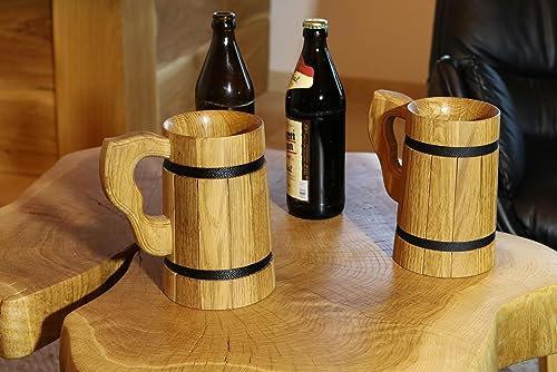 Personalisierter Hochwertiger schlanker Bierkrug Holzkrug aus geölter Eiche - rustikaler Humpen-Krug (Jahreszahl)