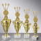 Henecka 🎯 Dartsport Pokal wählbar in 4 Größen, Dartpfeile-Trophäe, Dart Pokal Gold auf schwerem Marmorsockel, mit Wunschgravur (Figurencup Darts 326mm Marmor 65x30mm weiß)