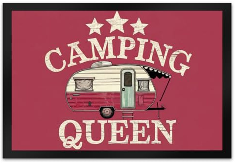 speecheese Camping Queen Wohnwagen Fußmatte XL in 40x60 cm mit pinkem Hintergrund Vintage-Stil Illustration von Campinganhänger unter Markise und Sternen