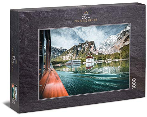 Ulmer Puzzleschmiede - Puzzle „Königssee“ - Klassisches 1000 Teile Puzzle – Puzzlemotiv aus Bayern - Königssee-Überfahrt zur Kirche St. Bartholomä vor dem Watzmann-Gebirge