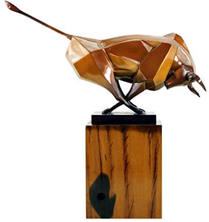 Moderner Stier von Martin Klein - Limitierte Bronzefigur - Bulle/Taurus/Börsenbulle - Tierskulptur - Stierfigur - Deko - Holzsockel - Höhe: 46 cm - Büro - Wohnen - Moderne Kunst