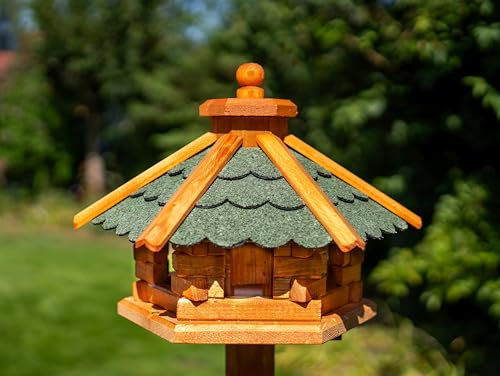 Deko-Shop-Hannusch Vogelhaus wahlweise mit Ständer und Solarbeleuchtung, Verschiedene Größen L - XXL, Futtersilo, wetterfestes Bitumendach (Größe M, grün)