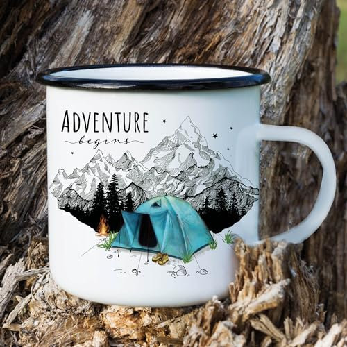Wandtattoo Loft Campingbecher Emaille bedruckt Berge blaues Zelt Spruch Adventure begins Outdoor Weltenbummler, schwarz