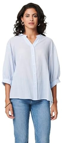 Izabel London 3/4 Sleeve Collarless Curve Hem Shirt for Women UK with a semi Sheer Texture and Buttons.