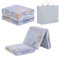 Tiita Faltbare Bodenmatratze für Kinder, 145 x 56 x 8 cm Coloful Glow in The Dark Kleinkind Nap Matte, Blau Dinosaurier
