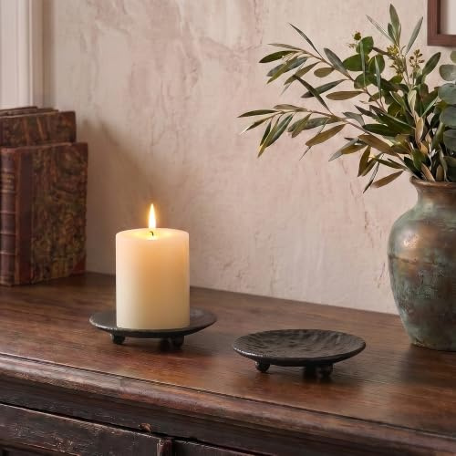 Inweder Portavelas de hierro fundido: 11,7 cm, platos negros para Navidad, Halloween, Adviento, chimenea, bandeja decorativa redonda para velas de té, pilar o velas votivas, soporte vintage