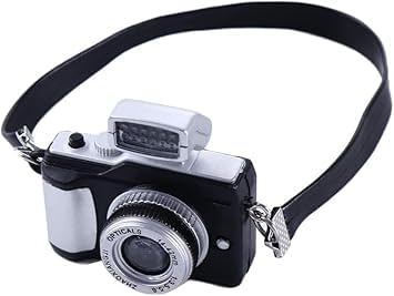 1:4 Scale Mini Camera Prop Ornament Vintage Camera Model, Miniature Digital Camera Mini Decoration Accessories Photography Props Ornament(Style 1)