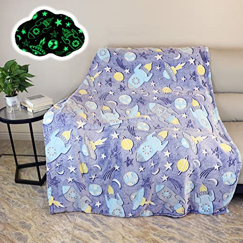 AVJWWD Kuscheldecke Kinder Decke, Grau Weltraum Decke Flanelldecke mit Sterne Monde Rakete Luftschiffe Muster, Weiche Bett Sofa Kinderdecke für Kinder Mädchen Jungen (A, 150x200cm)
