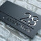 JFS Letreros de Números de Casa Personalizados para Exteriores, Dirección para Casa, Placa Exterior Grande (Gris Plateado, 20 x 14 cm)