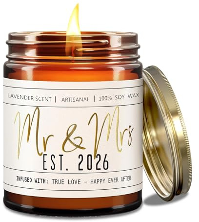 Engagement Gift, Romantic Mr & Mrs 2026 Scented Candle, Natural Soy Wax Candle with Luxurious Scent, Wedding Proposal Gift for Couples, 3.5oz Anniversary Present