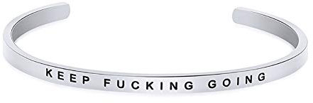 NewChiChi Inspirierende Armbänder, Manschettenarmband Verstellbar 4 mm Mantra Zitat Band Graviert Edelstahl Freundschaft Motivationsschmuck für Frauen Männer Mädchen