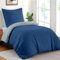 Dreamzie - Housse de Couette 140x200 cm avec 1 Taie Oreiller 65x65 cm - Bleu Foncé/Bleu Gris - Parure de Lit 140x200 en 100% Microfibre - 2 Pièces - Certifié sans Produits Chimiques (Oeko TEX)