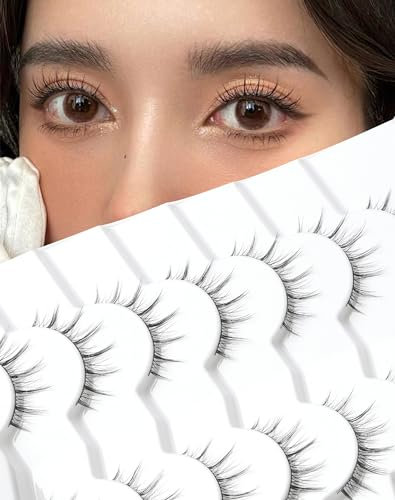 Manga-Wimpern Natürlicher Look Wispy Anime-Wimpern Soft C Curl Manhua False Wimpern 7mm Natürliche Koreanische Wimpern 10 mm 3D Dünnes Band Asiatische Wimpern 7 Paare S4