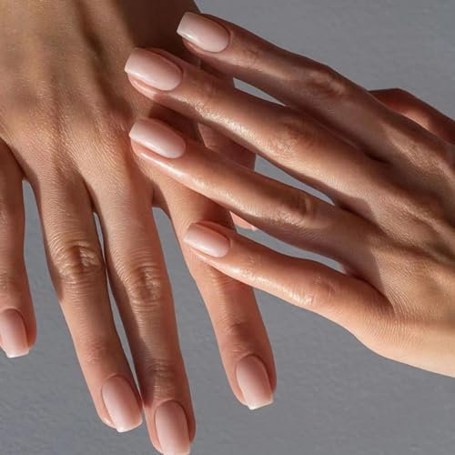 Ceboic 24 Pièces Faux Ongles Court Soft Gel Carré Acrylique Faux Ongles Autocollants Pleine Couverture Ongles à Coller French Press on Nails pour Femmes et Filles DIY Nail Art - Nude Clair