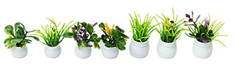 Milisten 7 Stücke Künstliche Mini Topfpflanzen Kleine Miniatur Dekorative Gefälschte Blumentopf Gras Grün in Töpfen für Indoor Büro Garten Bad Home Tisch , 3x3x4cm/1.2x1.2x1.6in