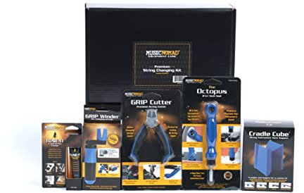 MusicNomad MN146 Premium String Changing Kit - 5pc