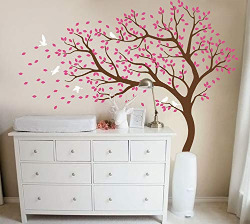 Großer baum wandtattoo kinderzimmer wandaufkleber wandsticker dekor Baum im windschiefen wandbild 098 (Äste nach links, Braun, Pink, Weiß)