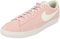 NIKE Scarpe da Ginnastica Blazer Studio QS Uomo 850478 002, Schiuma Rosa Bianca 600, 42.5 EU