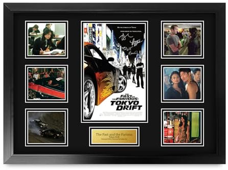 HWC Trading The Fast and the Furious Tokyo Drift Lucas Black Geschenke Geduckter Poster Signiertes Autogramm Foto für Fans von Film Memorabilien - A2 Gerahmt
