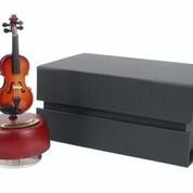 Geige Spieluhr mit Geschenkbox... Geige Spieluhr mit Geschenkbox (W.A.Mozart) ''EINE KLEINE NACHTMUSIK''