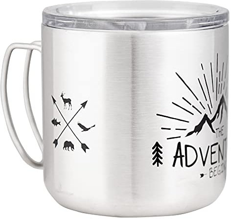 MUGSY Tasse en acier inoxydable avec couvercle amovible | The Adventure begins | Tasse de camping incassable, argent | 330 ml | Ouverture pour café TO-GO