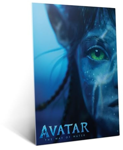Displate Offiziell Avatar MetallPoster - The Way of Water - Kiri - Magnetische Befestigung Inklusive Lizenziert Bilder Poster 45 cm x 32 cm