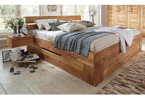 Lomadox Schlafzimmer Massivholz Bettgestell Doppelbett Bett Schlafzimmerbett 200x200 cm mit Schwebe-Nachttischen Nachkkommode Bettschubkästen in Wildeiche massiv, B/H/T: ca. 292/88/213 cm