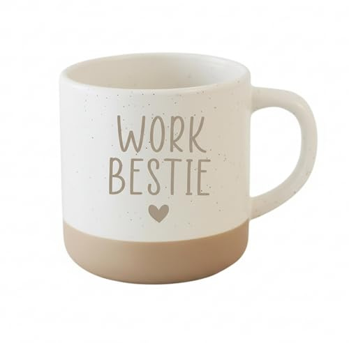 GEVADESIGN Work Bestie Keramiktasse mit Gravur, Weiß-Beige, 360 ml, Geschenk für Kollegin Kollege, Spülmaschinenfest
