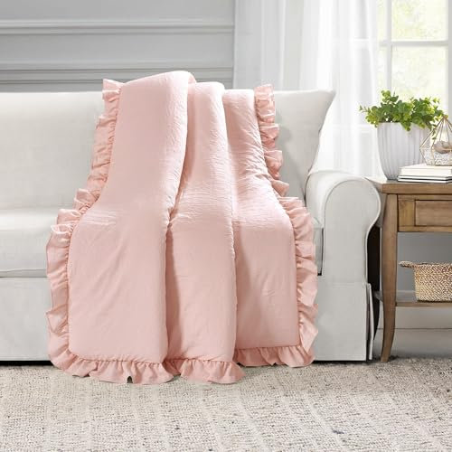 Lush Decor Reyna Couverture Douce à Volants, 127 x 152,4 cm (l x L), Rose poudré – Couverture Moderne à Volants de Style Rustique – Jeté texturé Confortable et Chic pour lit, canapé ou Chaise