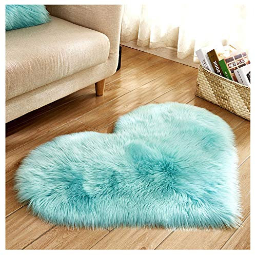DAIHAN Faux Lammfell Schaffell Teppich Liebes-Herz-Wolldecken-Auflagen,flaumiges Weiches künstlicher Wolle-Schaffell-Teppich für Schlafzimmer Boden-Matte Hellblau 70 * 90cm