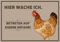 Schild Hier wache ich Hinweisschild Sicherheitskamera Warnung Warnschild mit UV-Schutz Wetterfest Hinweis 297 mm x 420 mm | Made in Germany | (Huhn)