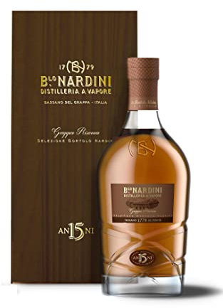 Nardini Grappa Riserva 15 anni in elegante confezione di legno