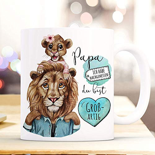 ilka parey wandtattoo-welt Tasse Becher Löwe Löwenpapa Papa mit Kind Löwenmädchen & Spruch Papa du bist großartig Kaffeebecher Geschenk ts1142